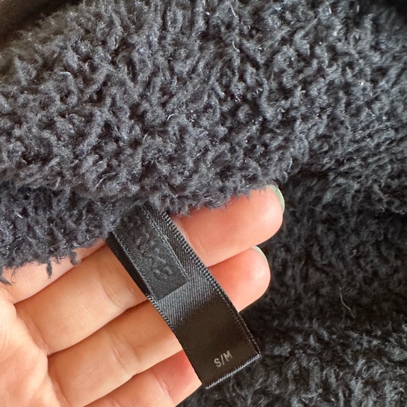 Skims Sherpa Pullover - Picture 1 of 2